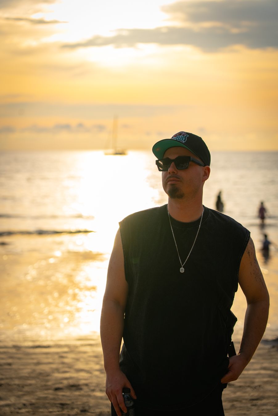DJ BISI - Phuket Beach - Thailand